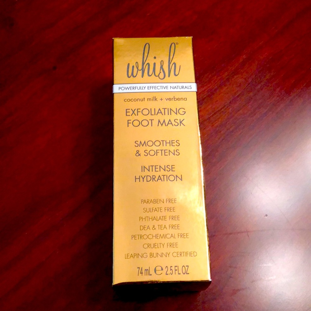 WHISH exfoliating foot mask